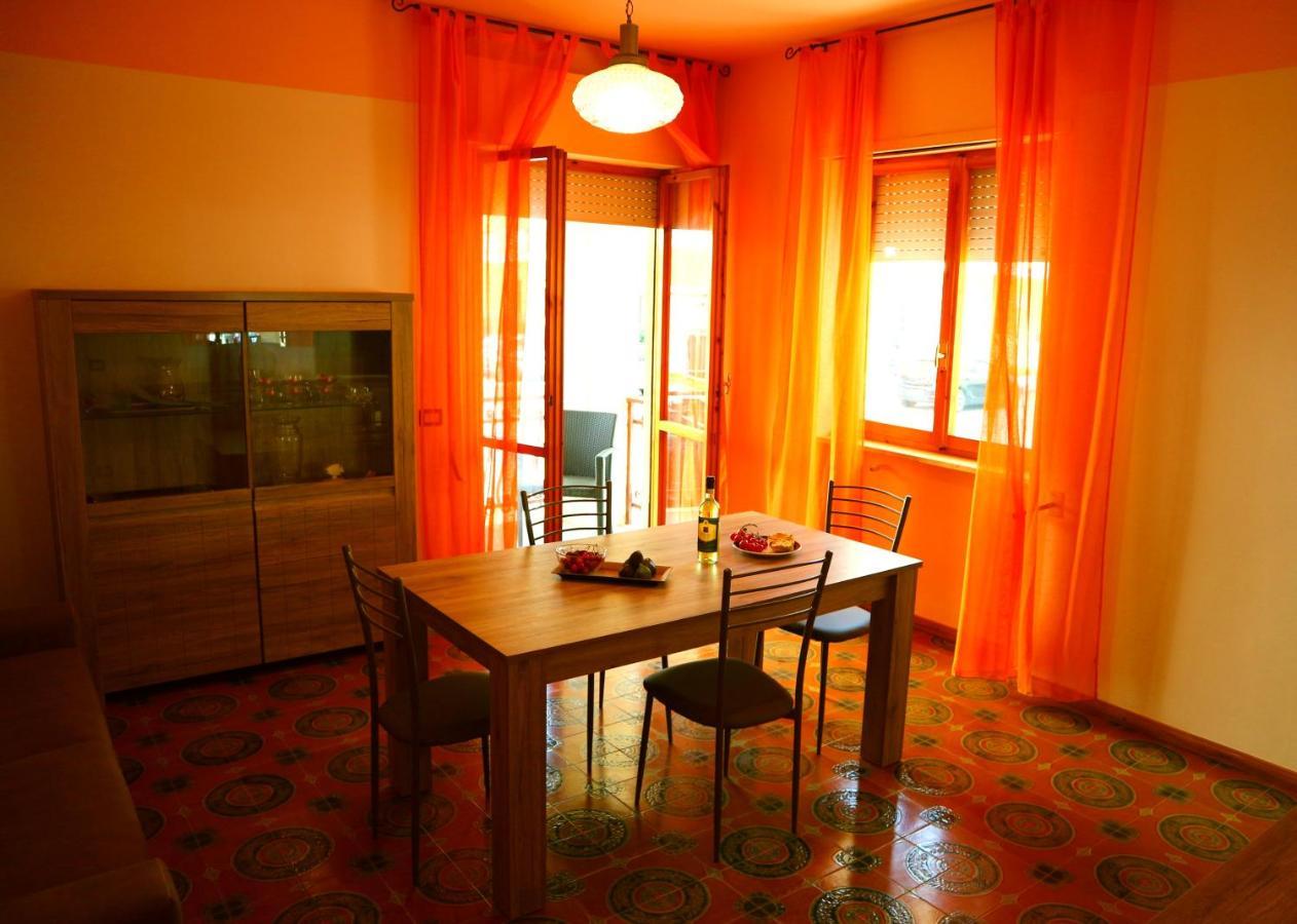 Casa Vacanze Vecchia Torre Галиполи Екстериор снимка